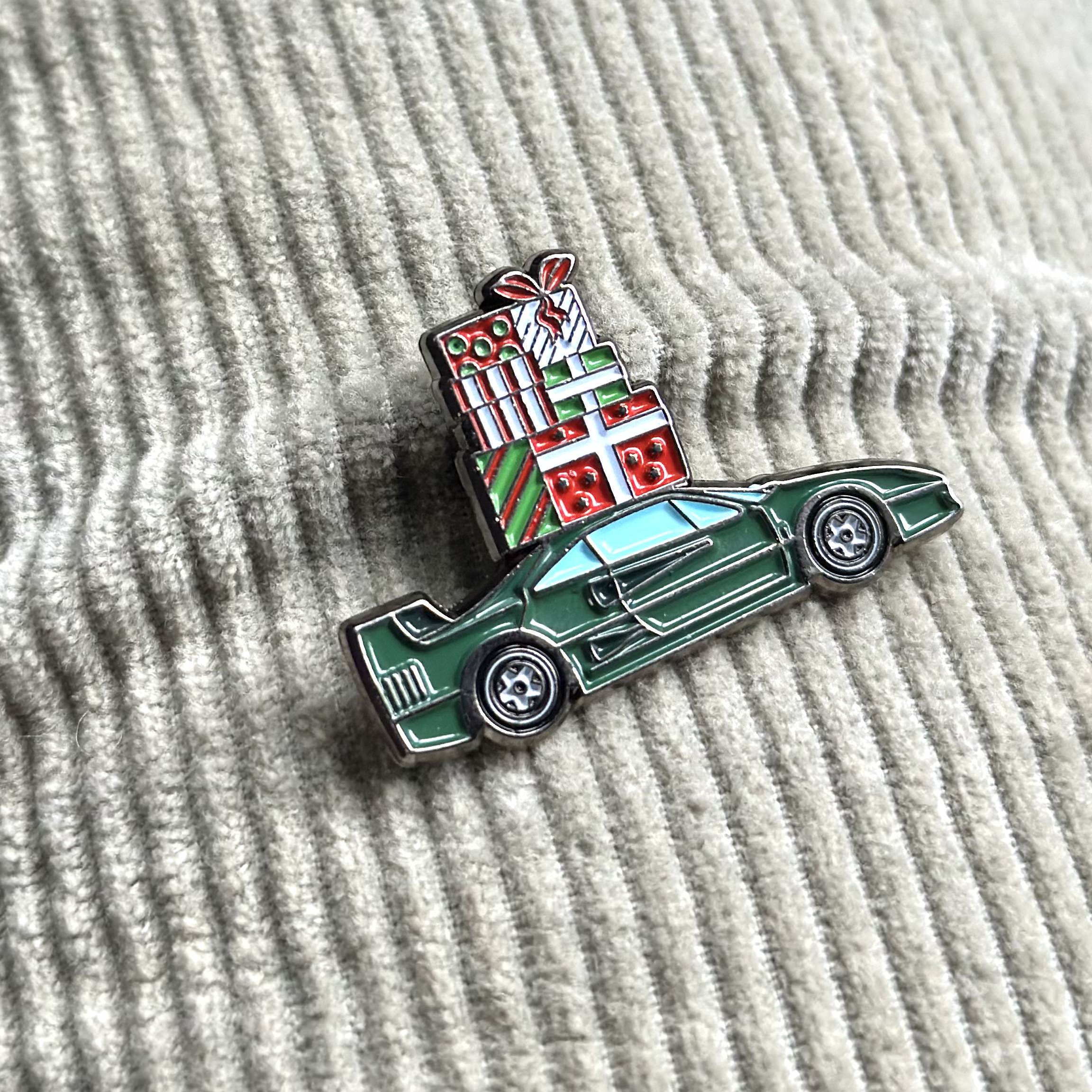 ferrari f40 christmas pin